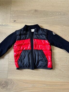 Moncler Baby Down Zip Jacket Navy/Red Size 2 (92cm) Authentic